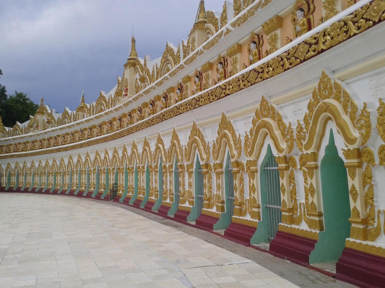Moon Light Hotel Mandalay Exterior photo
